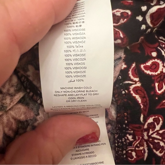 Michael Kors Women’s Scoop Neck Peasant Blouse Paisley Print Size PM - Picture 8 of 8